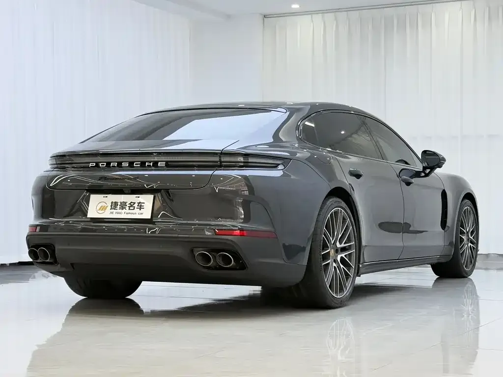 Porsche Panamera 2025 из CN, фото 5