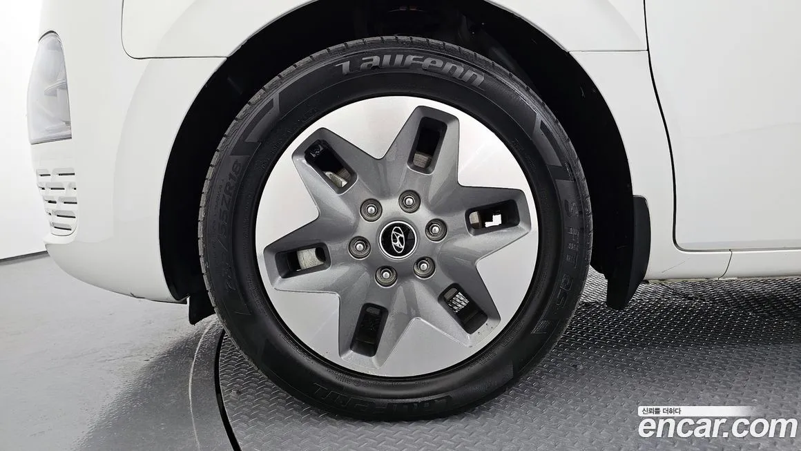 Hyundai Staria 2023 из KR, фото 4