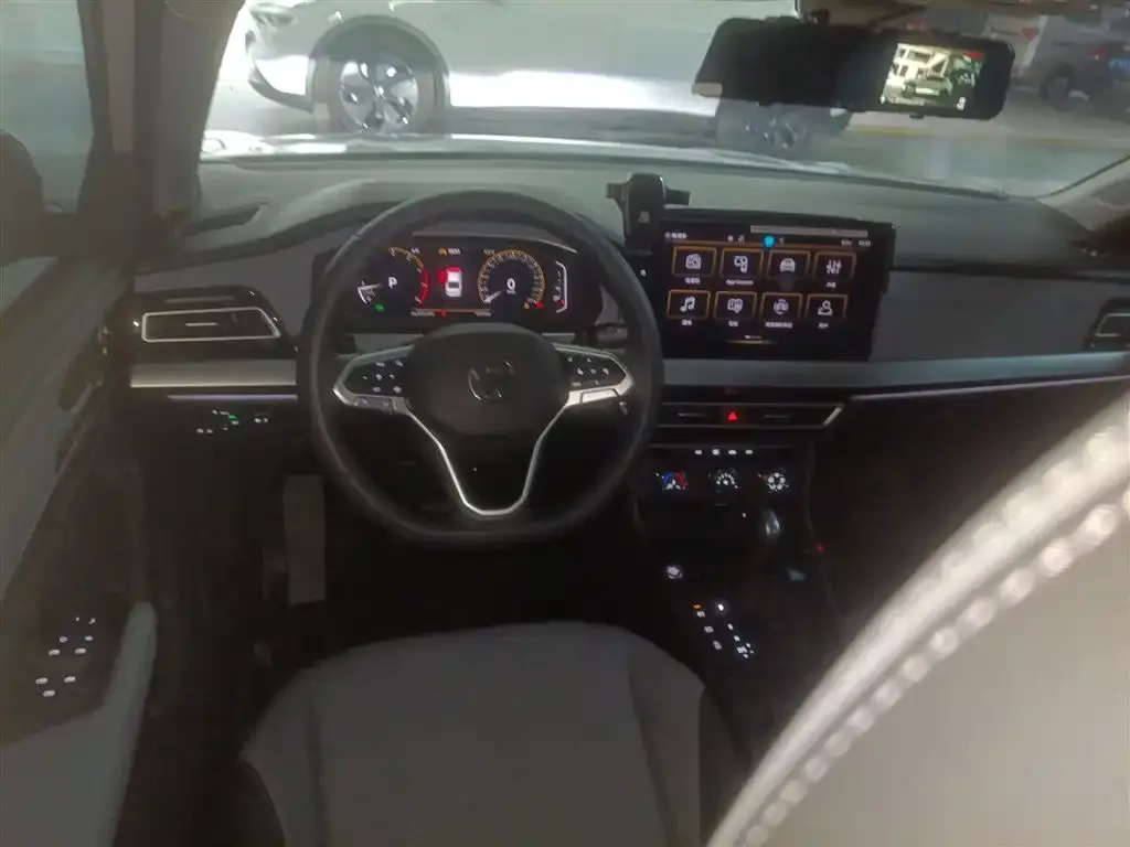 Volkswagen Lavida 2025 из CN, фото 6
