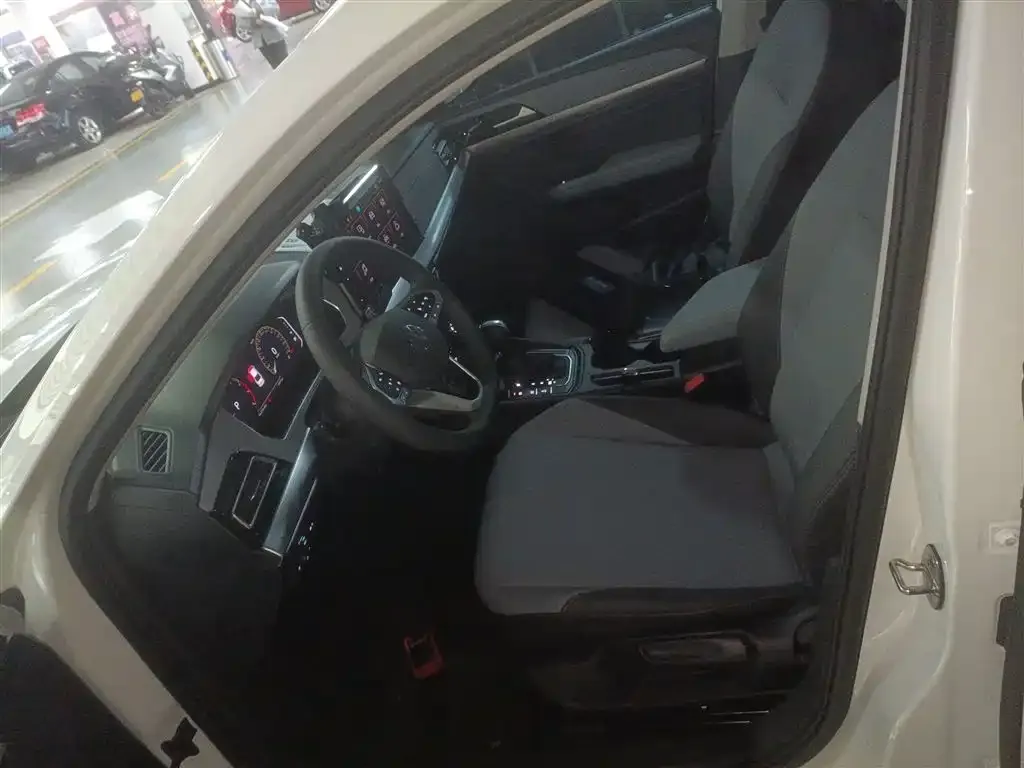 Volkswagen Lavida 2025 из CN, фото 8