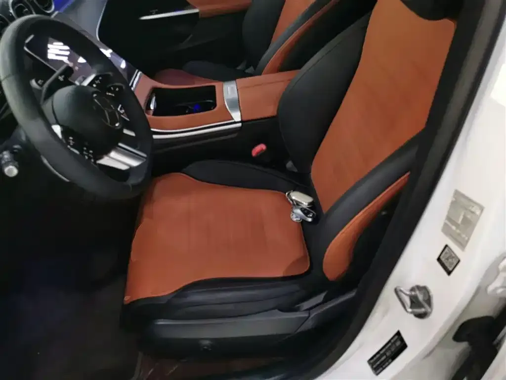 Mercedes-Benz C-Class 2024 из CN, фото 2