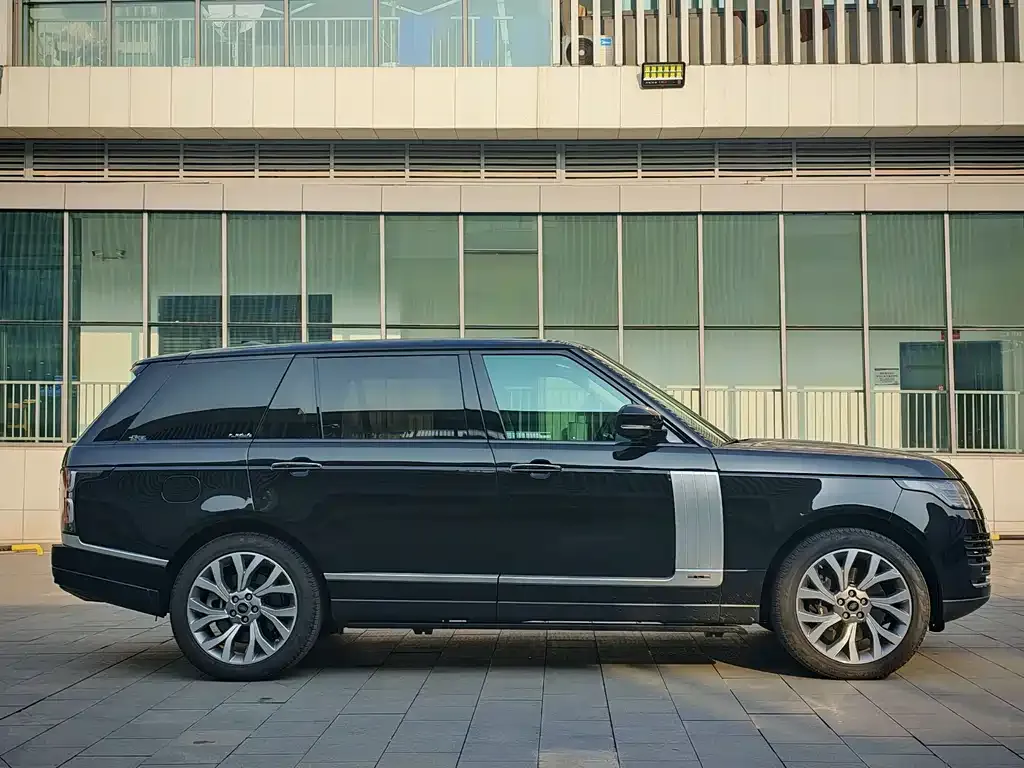 Land Rover Range Rover 2021 из CN, фото 4