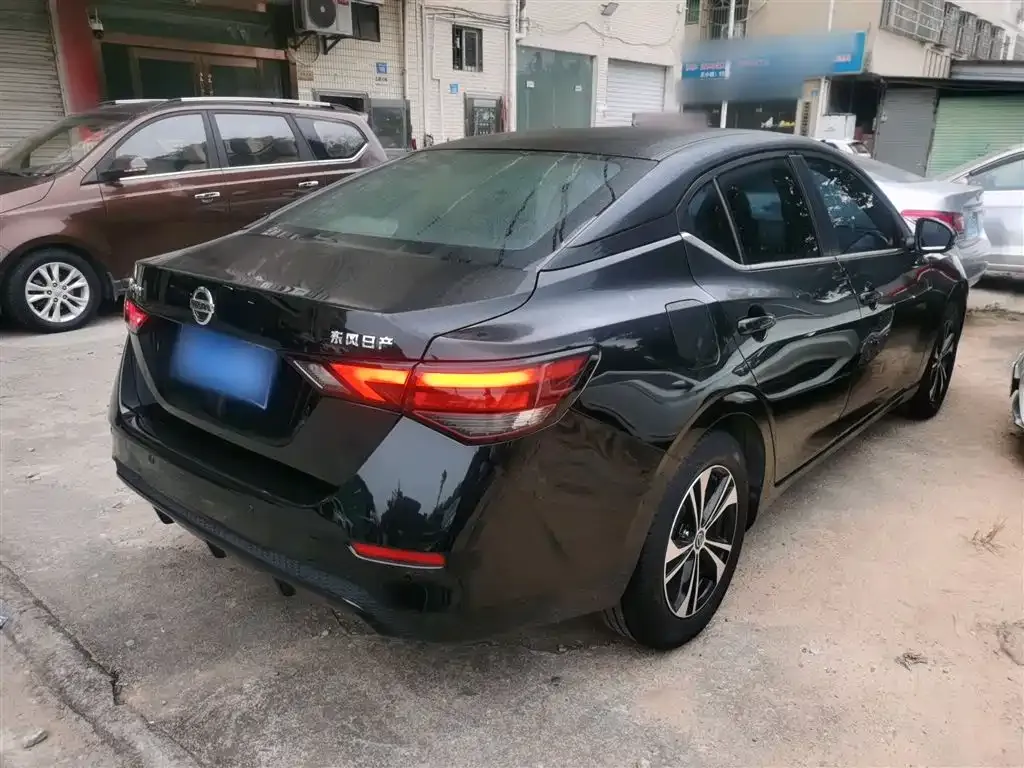 Nissan Sylphy 2022 из CN, фото 10