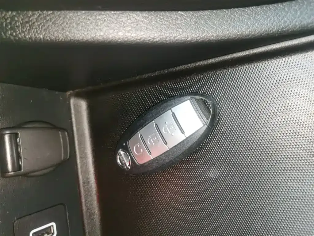 Nissan Sylphy 2022 из CN, фото 8