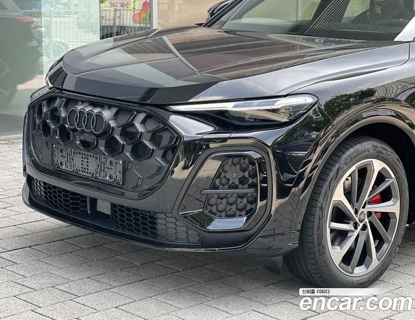 Audi Q5 2025 из KR, фото 8