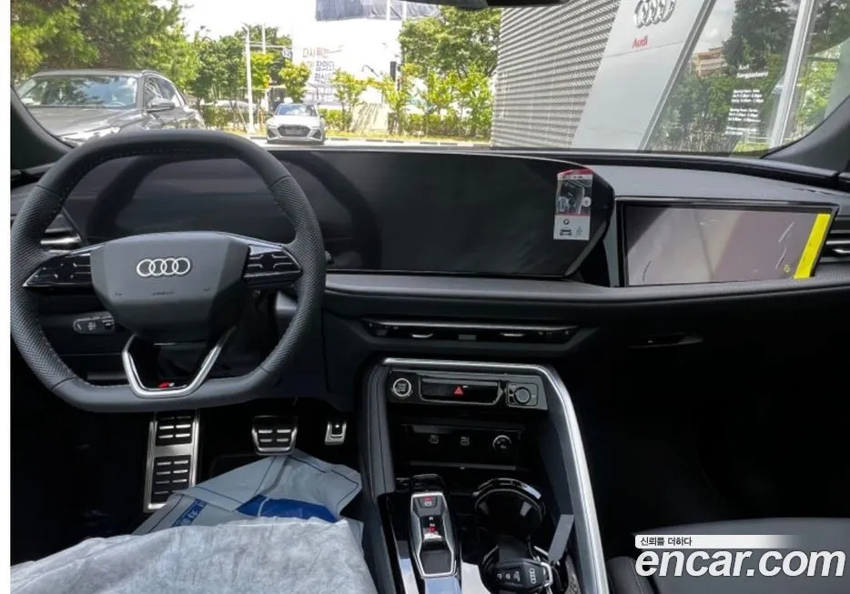 Audi Q5 2025 из KR, фото 4