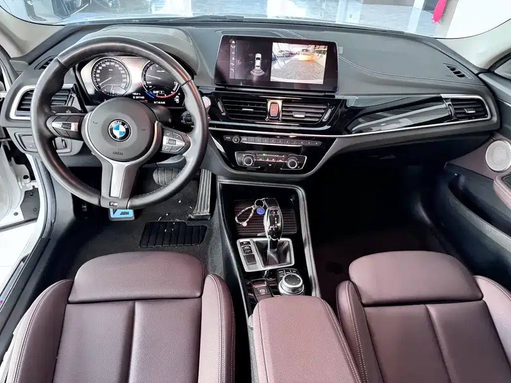 BMW 1 Series 2022 из CN, фото 9