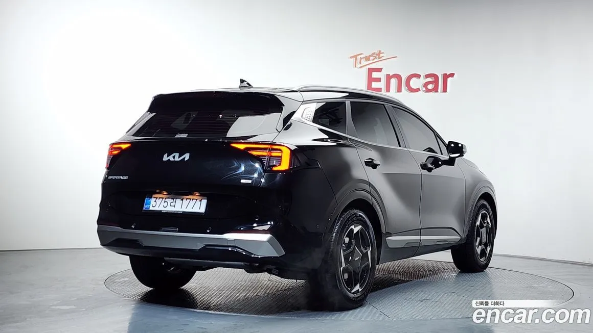 Kia Sportage — фото 10
