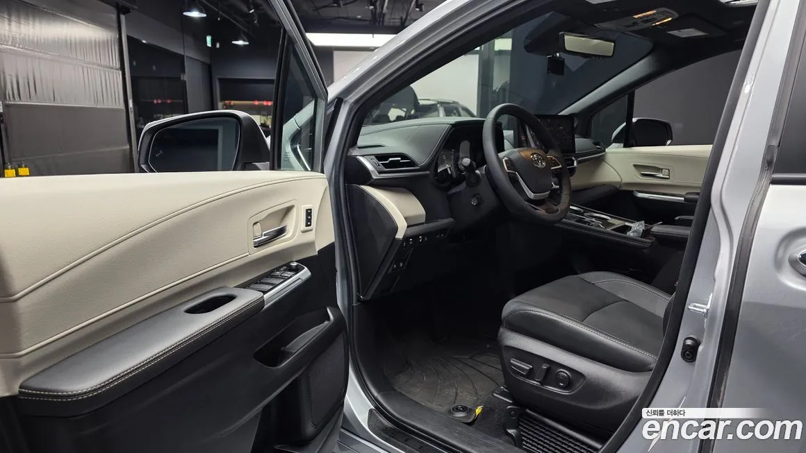 Toyota Sienna 2025 из KR, фото 6