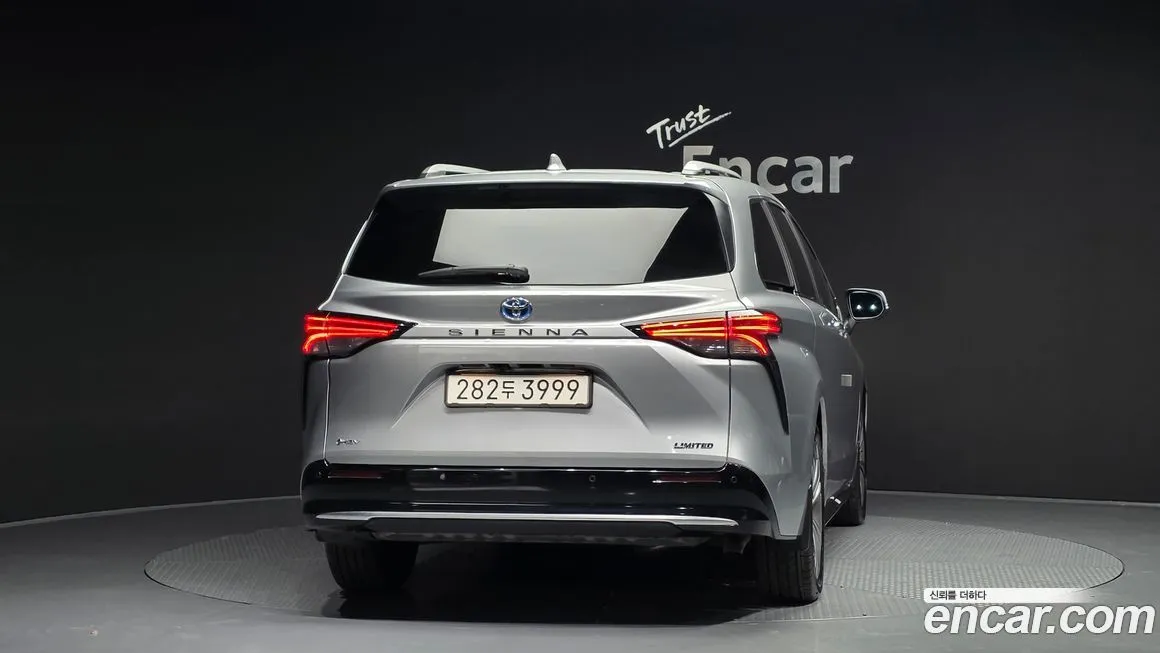 Toyota Sienna 2025 из KR, фото 10