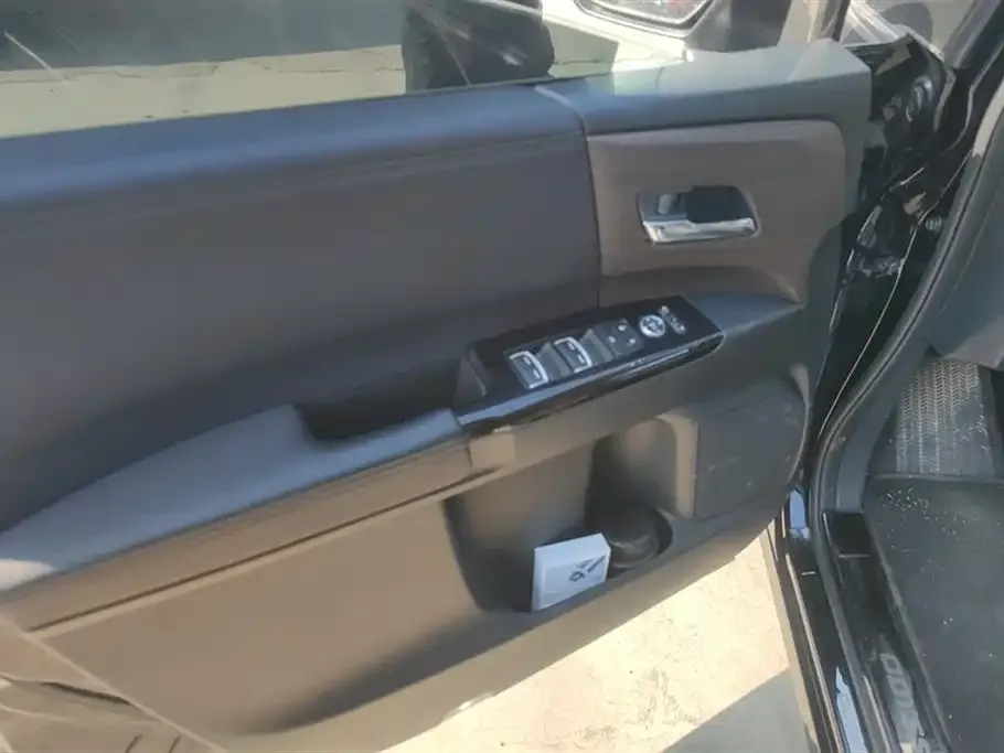 Honda Odyssey 2023 из CN, фото 4