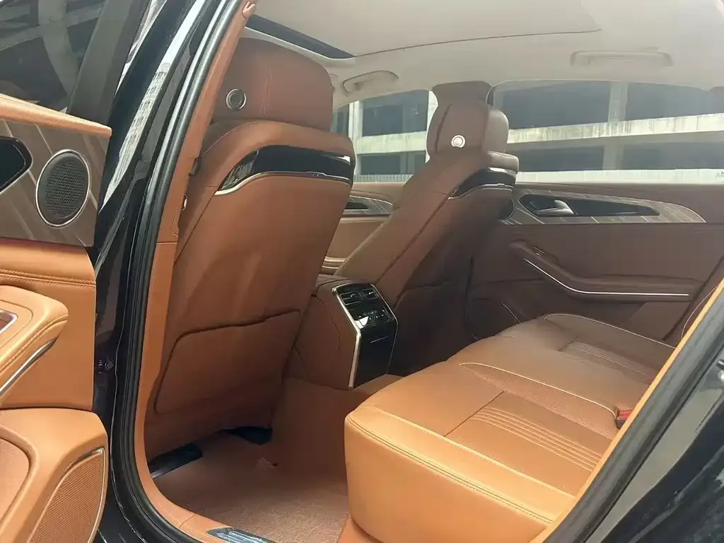 Hongqi H9 2021 из CN, фото 5