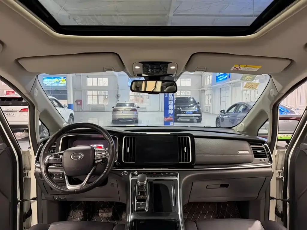 GAC Motor Trumpchi M8 — фото 8