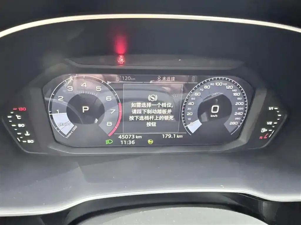 Audi Q3 2021 из CN, фото 4