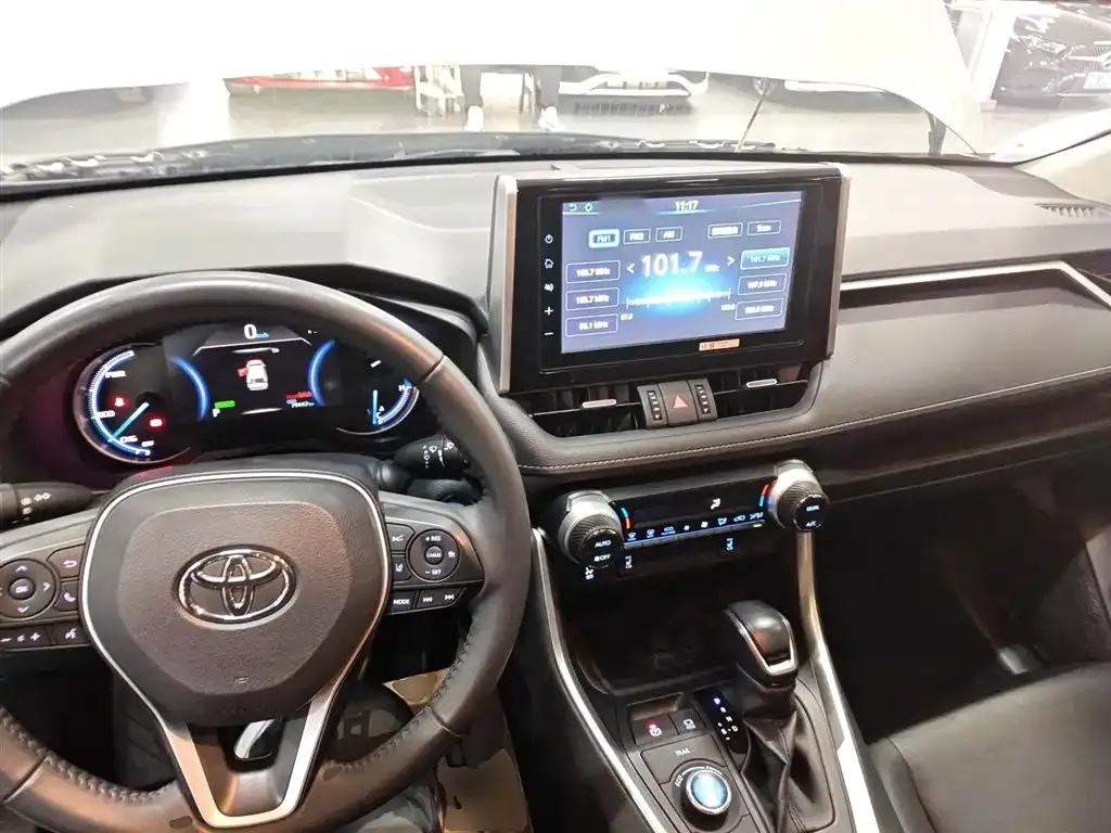 Toyota RAV4 2021 из CN, фото 4