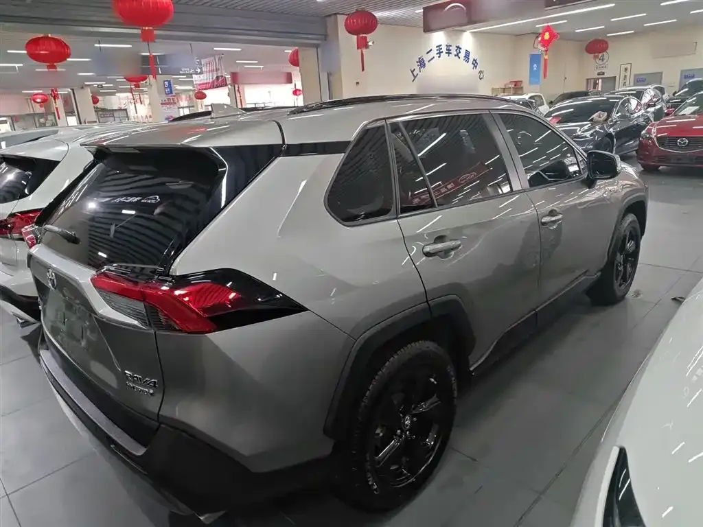 Toyota RAV4 2021 из CN, фото 10