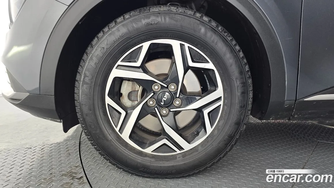 Kia Sportage — фото 7