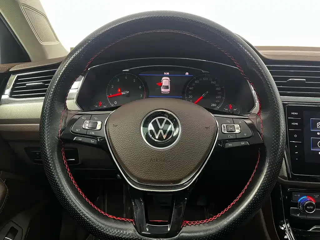 Volkswagen Phideon 2022 из CN, фото 9