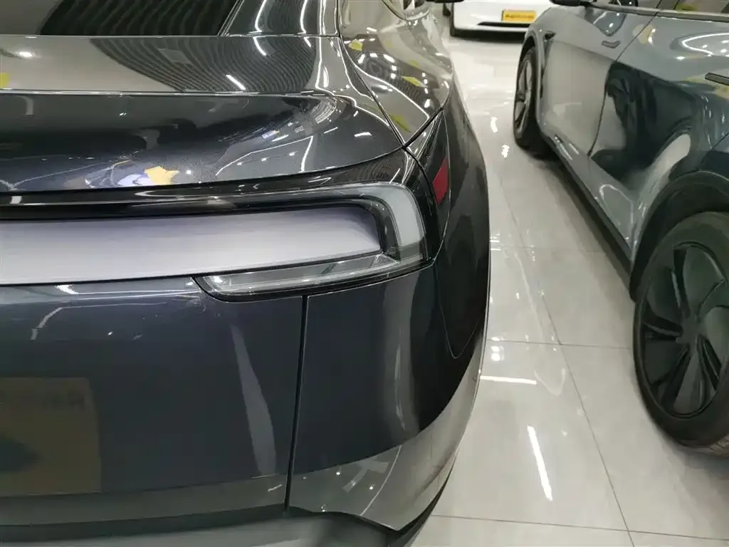 Tesla Model Y 2025 из CN, фото 10