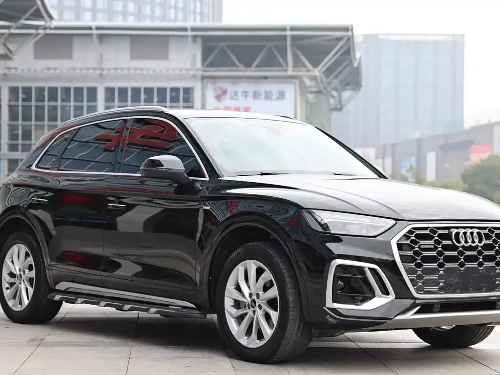 Audi Q5L 2022 из CN, фото 3