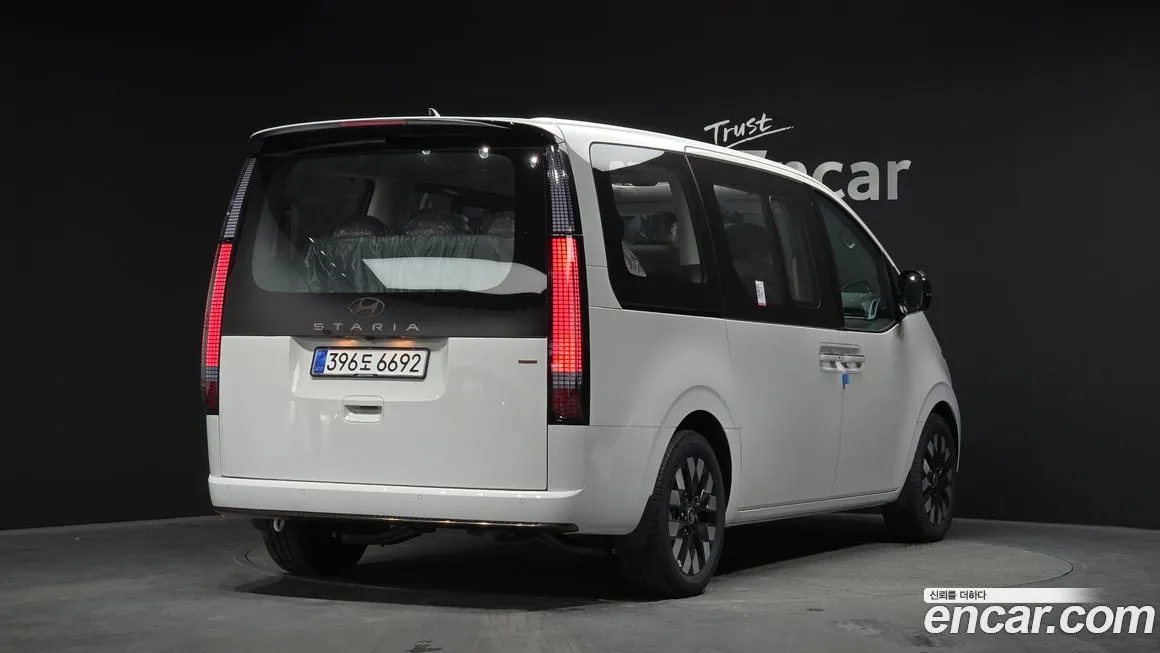 Hyundai Staria 2025 из KR, фото 3