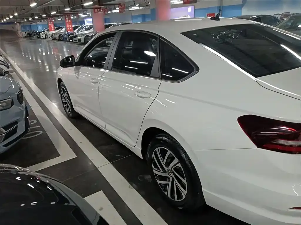 Volkswagen Lavida 2022 из CN, фото 7