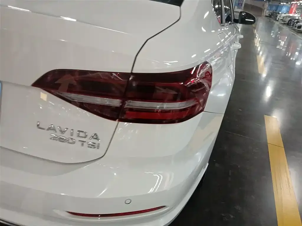 Volkswagen Lavida 2022 из CN, фото 6