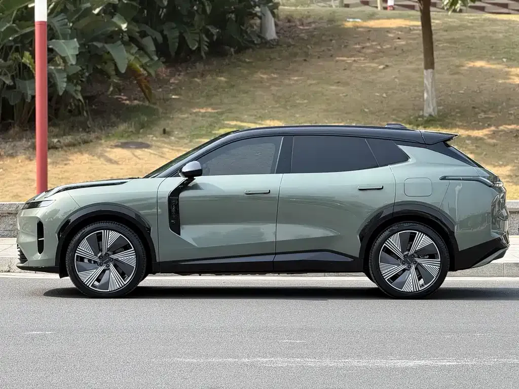 Lynk & Co 08 EM-P 2023 из CN, фото 8