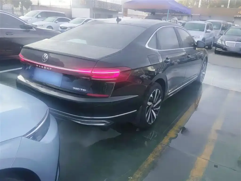 Volkswagen Passat 2022 из CN, фото 6