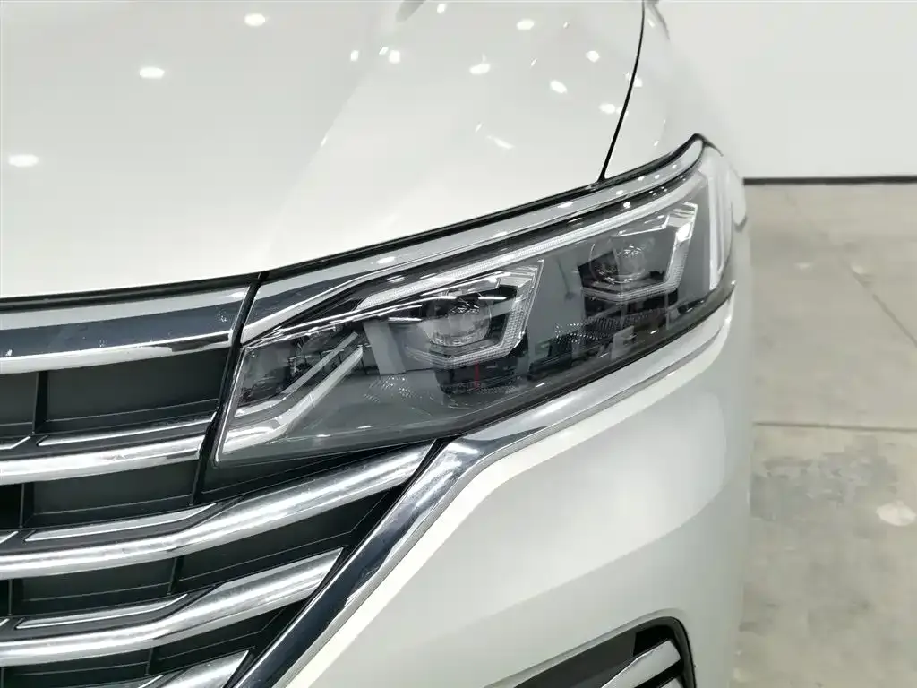 Volkswagen Viloran 2023 из CN, фото 10