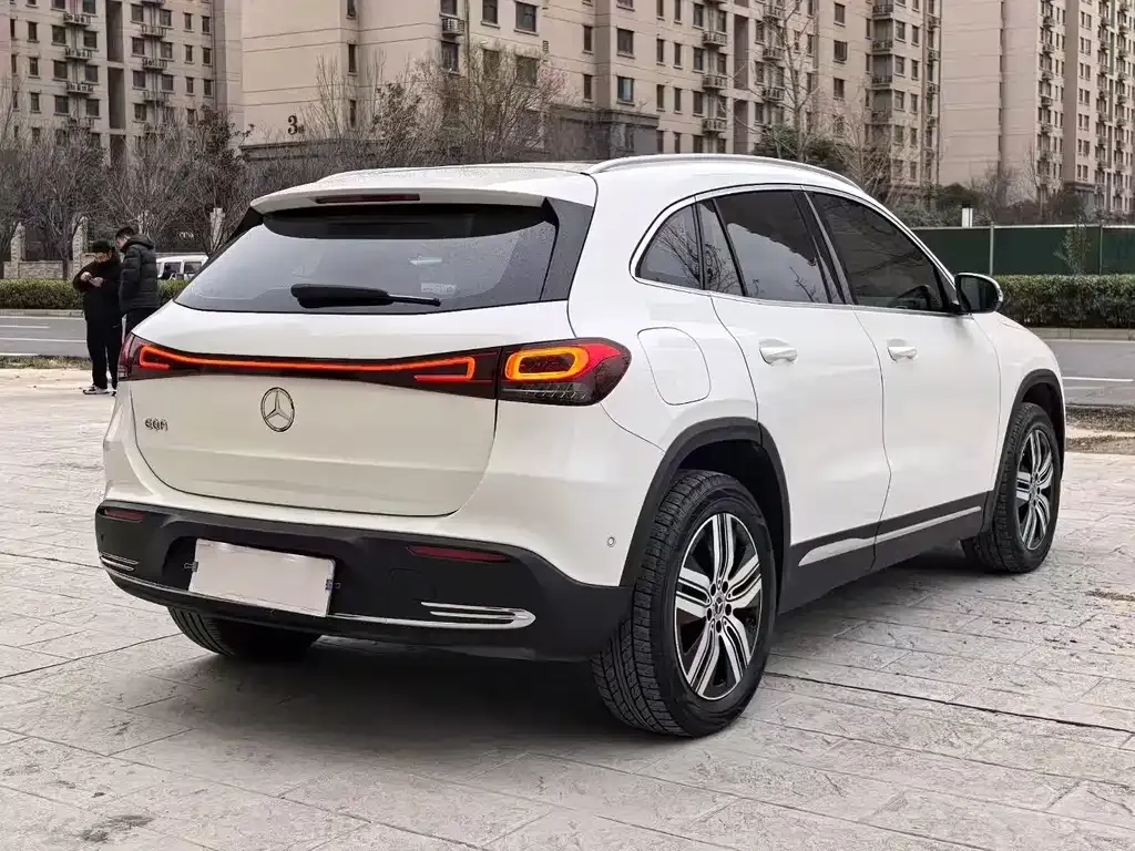Mercedes-Benz EQA 2022 из CN, фото 8