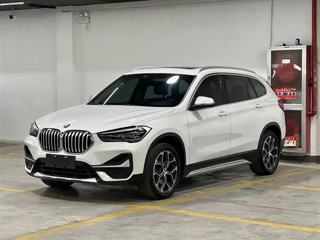 BMW X1 2021 из CN, фото 1