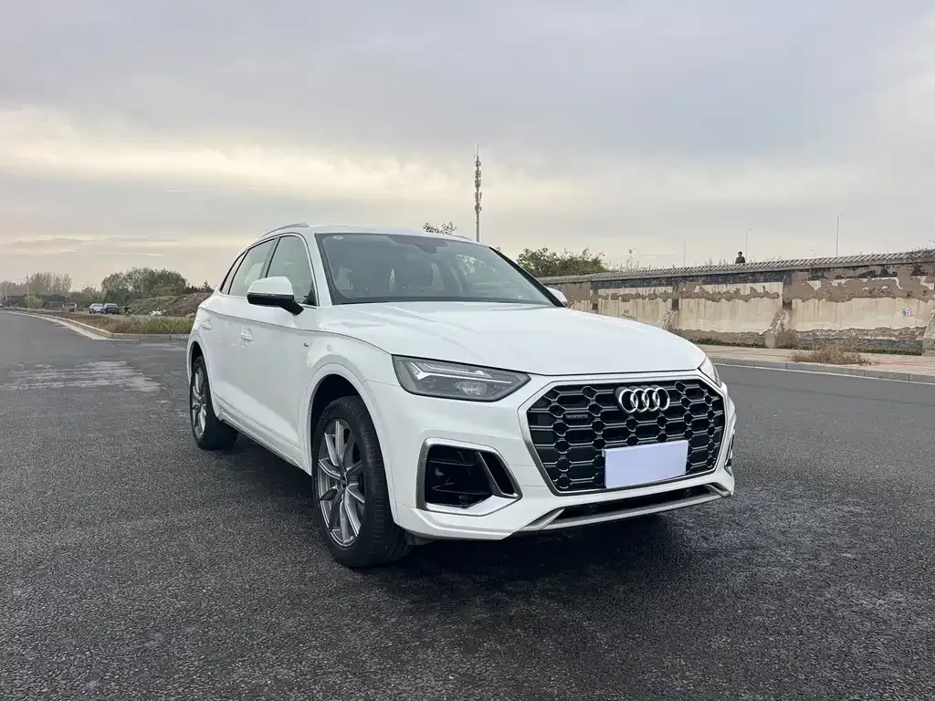 Audi Q5L 2023 из CN, фото 3