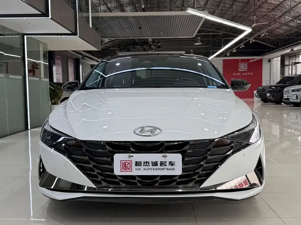 Hyundai Elantra 2023 из CN, фото 5
