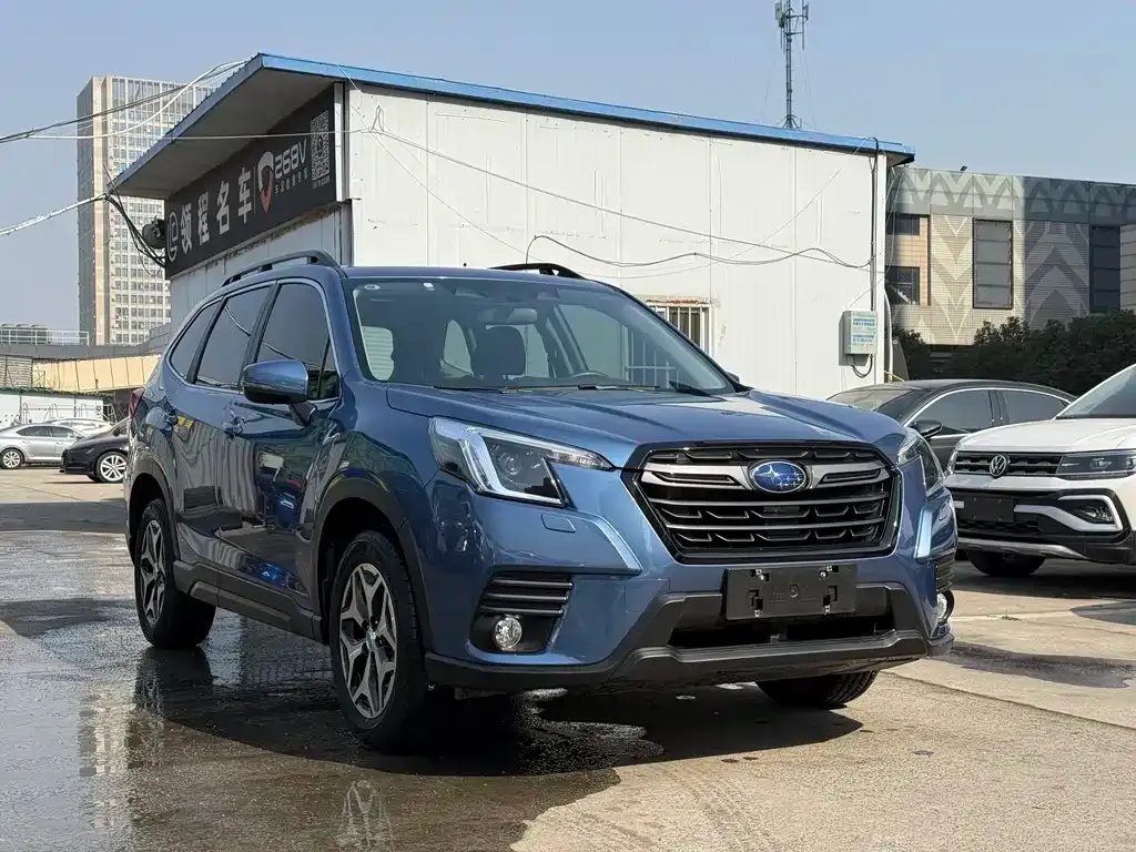 Subaru Forester — фото 7