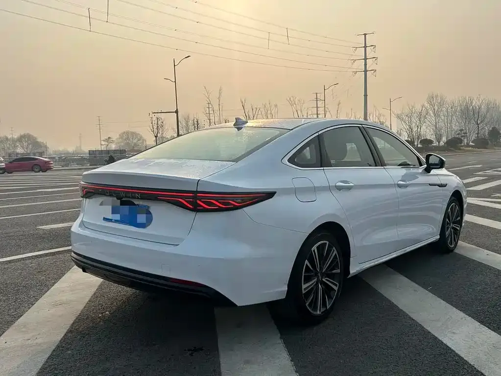 Chery Arrizo 8 PRO — фото 4