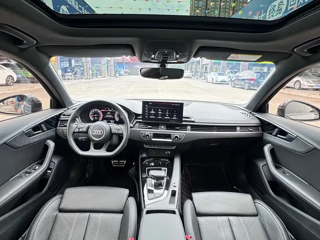 Audi A4L 2023 из CN, фото 5
