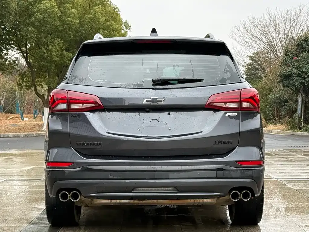 Chevrolet Equinox 2023 из CN, фото 3