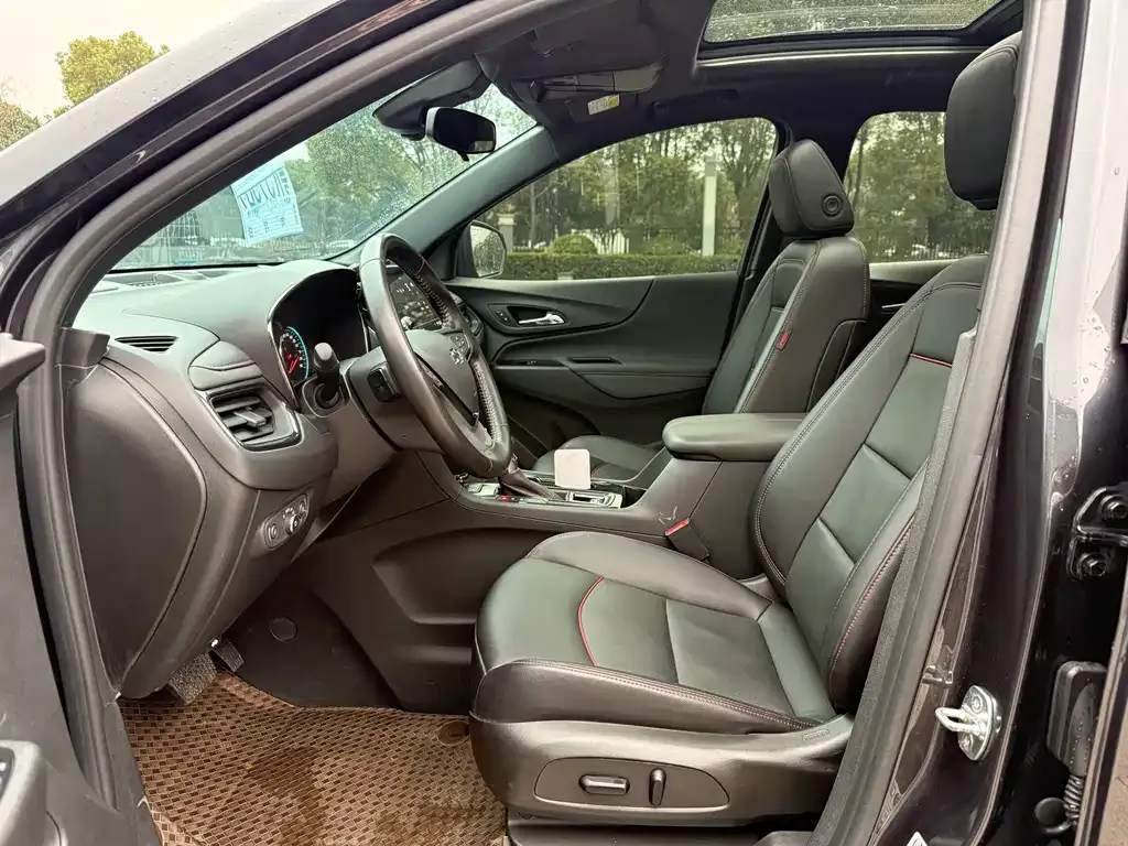 Chevrolet Equinox 2023 из CN, фото 6