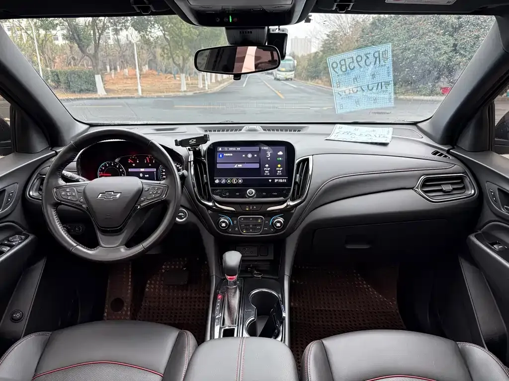 Chevrolet Equinox 2023 из CN, фото 7
