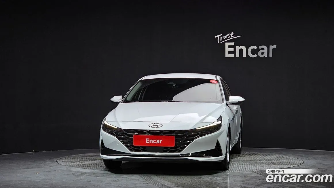 Hyundai AVANTE — фото 2