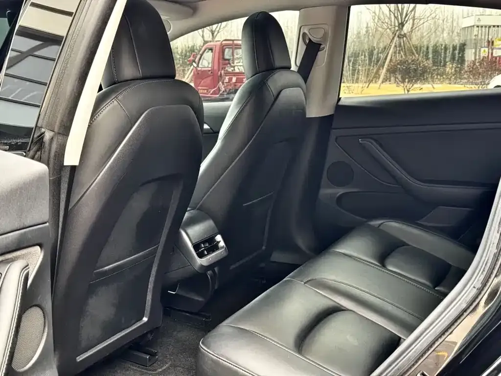 Tesla Model 3 2023 из CN, фото 7