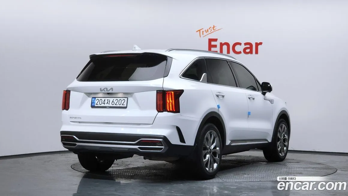 Kia Sorento 2023 из KR, фото 2