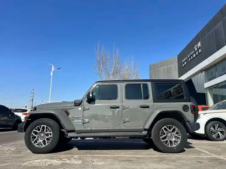 Jeep Wrangler PHEV 2021 из CN, фото 2