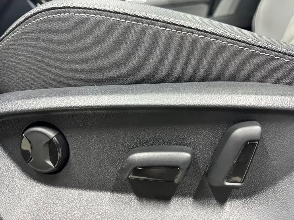 Volkswagen Tayron 2023 из CN, фото 10