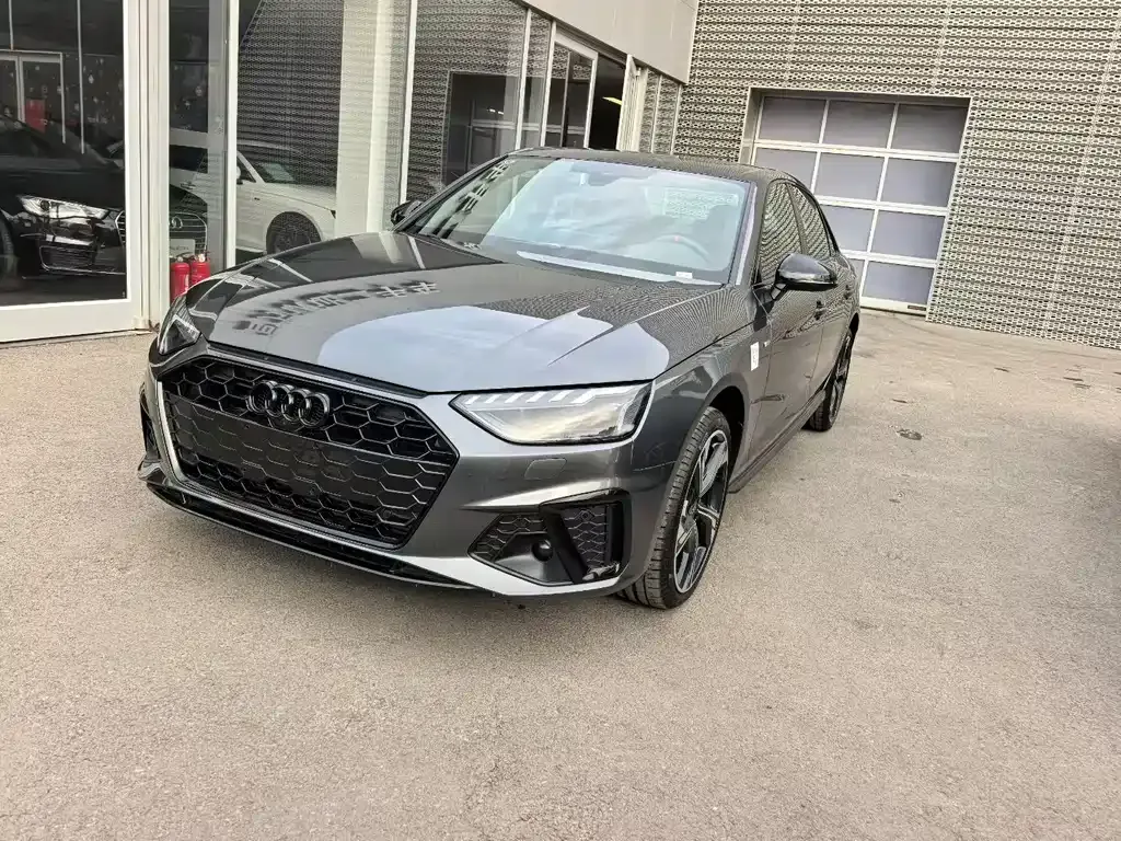 Audi A4L 2025 из CN, фото 1