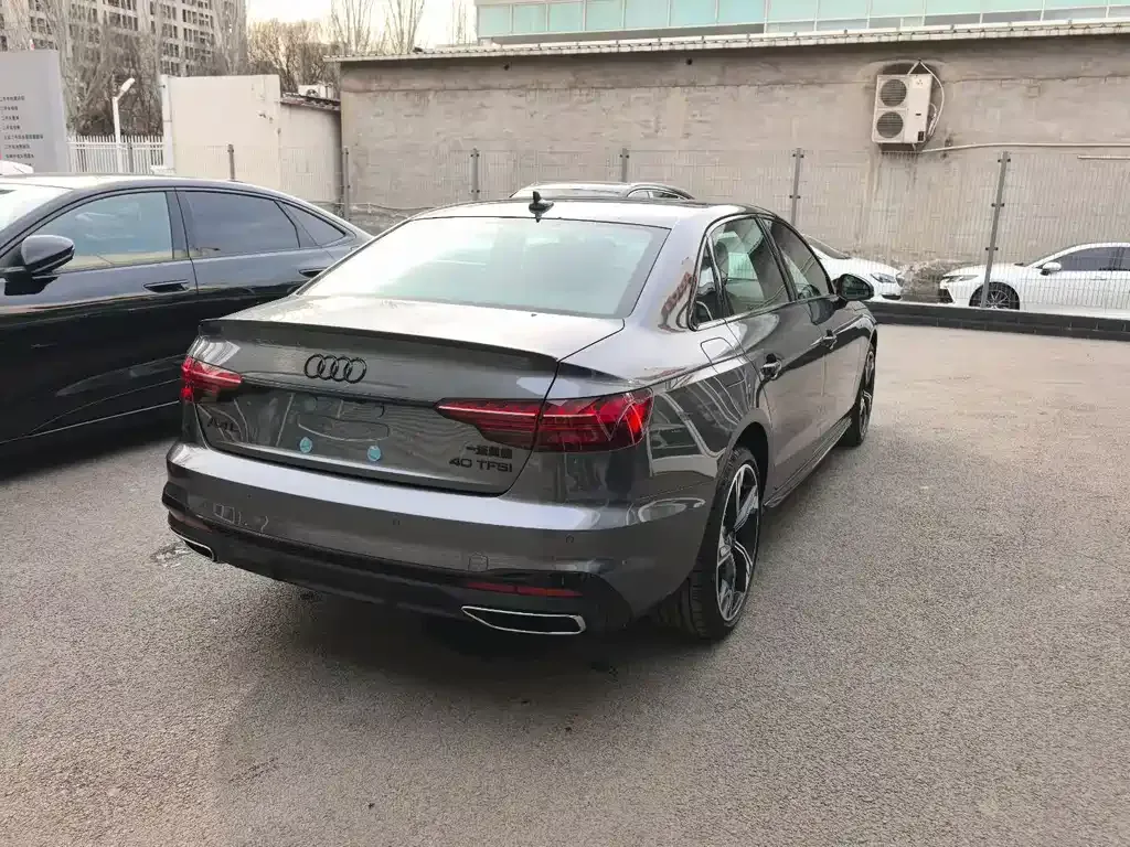 Audi A4L 2025 из CN, фото 9