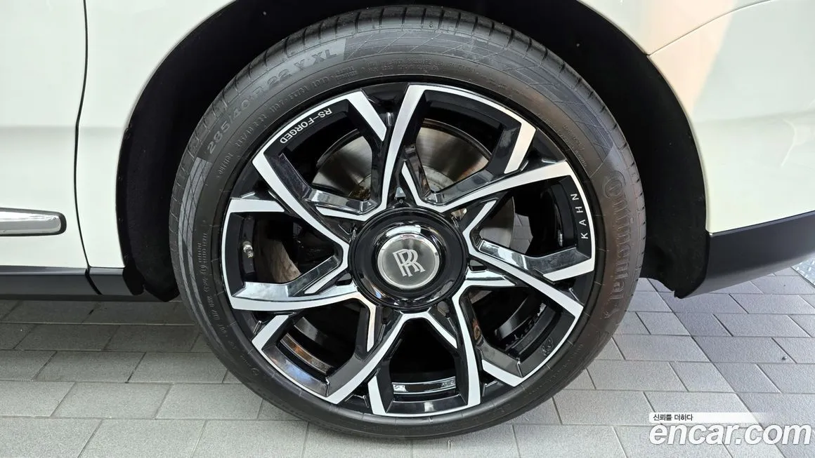 Rolls-Royce Cullinan 2023 из KR, фото 5