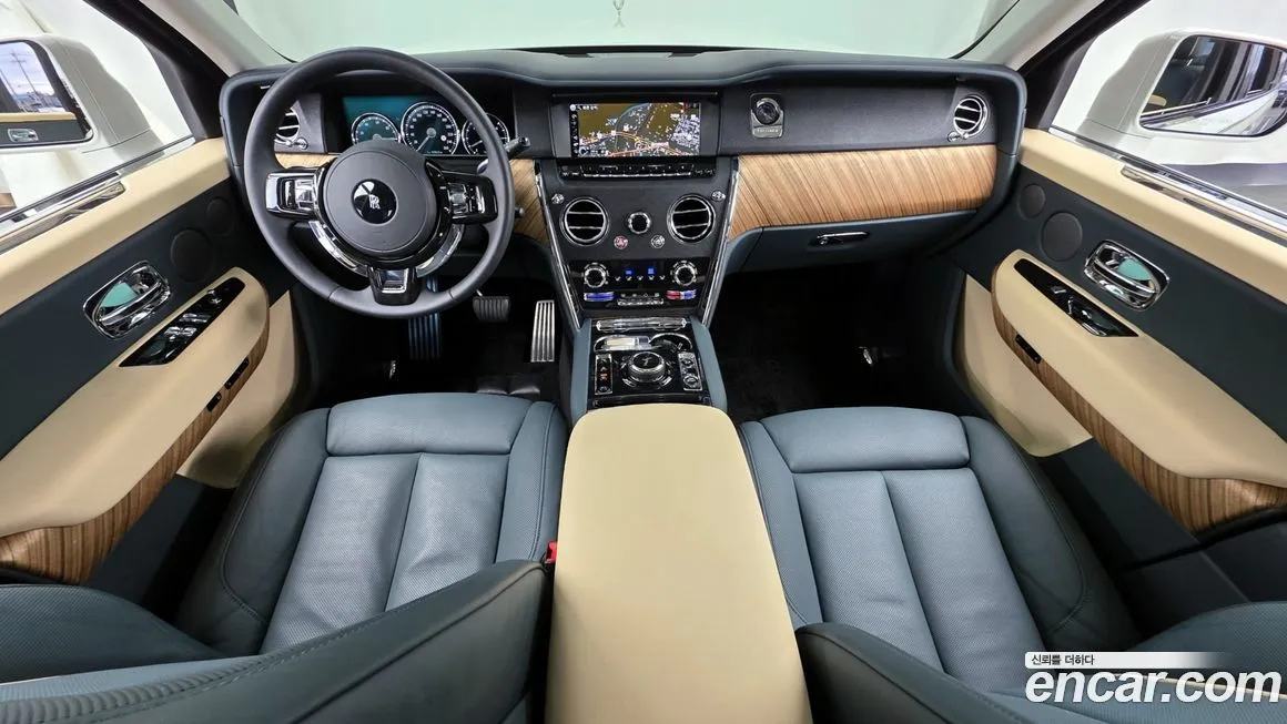 Rolls-Royce Cullinan 2023 из KR, фото 8