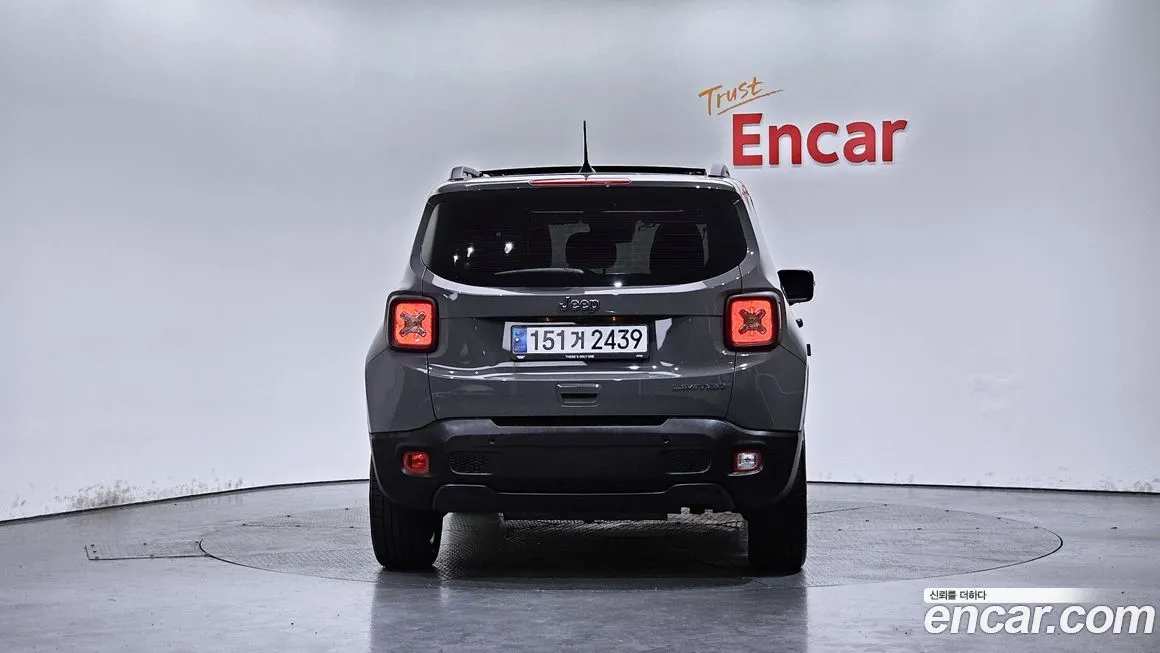 Jeep Renegade 2022 из KR, фото 4